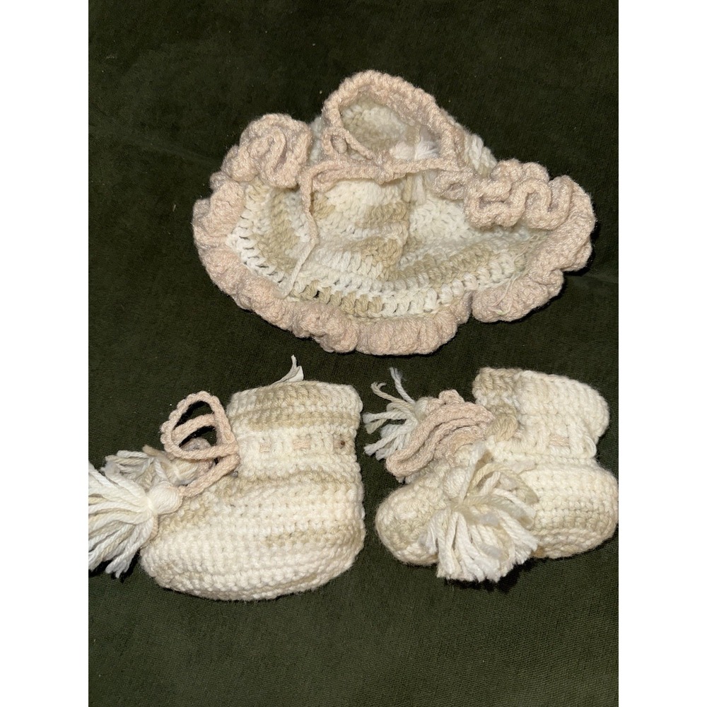 Vintage Handmade Crochet Baby Booties & Bonnet Set - Bow, Ruffle, Tassel